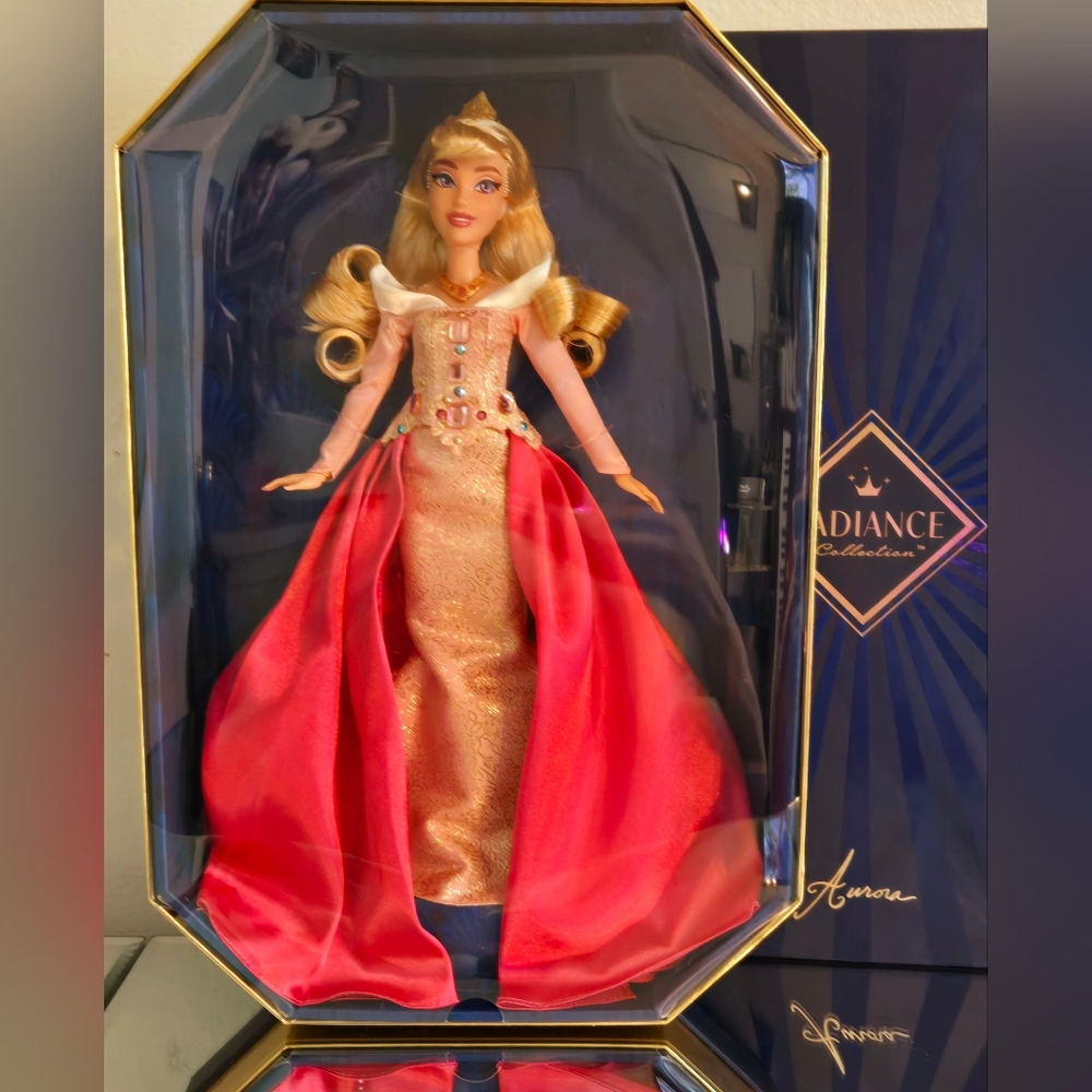 Disney Collector Radiance Collection™ Aurora Doll  11.5" New In Box